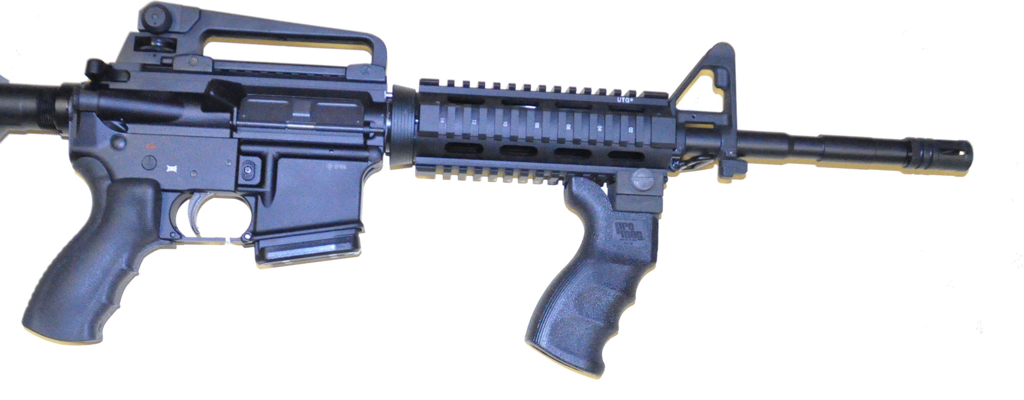 Picatinny Rail AR-15 Style Finger-grooved Grip